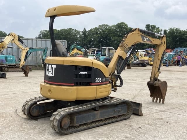 MINI EXCAVATOR — Auction (lot 8451-8)