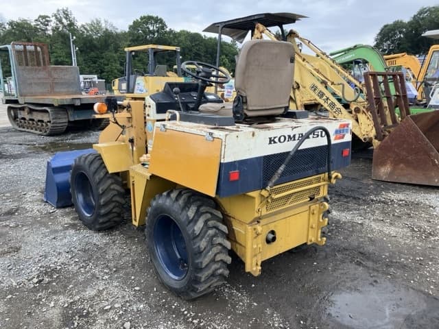 MINI WHEEL LOADER — Auction (lot 8451-806)