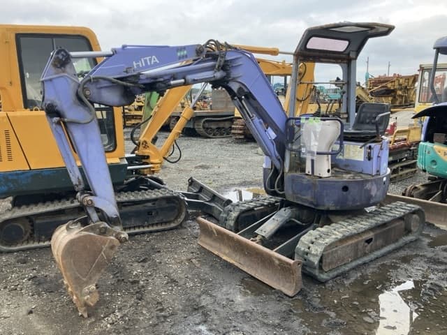 MINI EXCAVATOR — Auction (lot 8451-808)