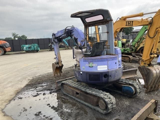 MINI EXCAVATOR — Auction (lot 8451-808)
