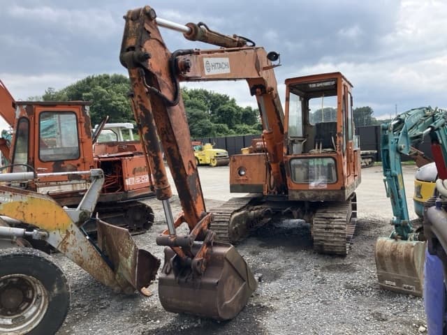 EXCAVATOR — Auction (lot 8451-816)