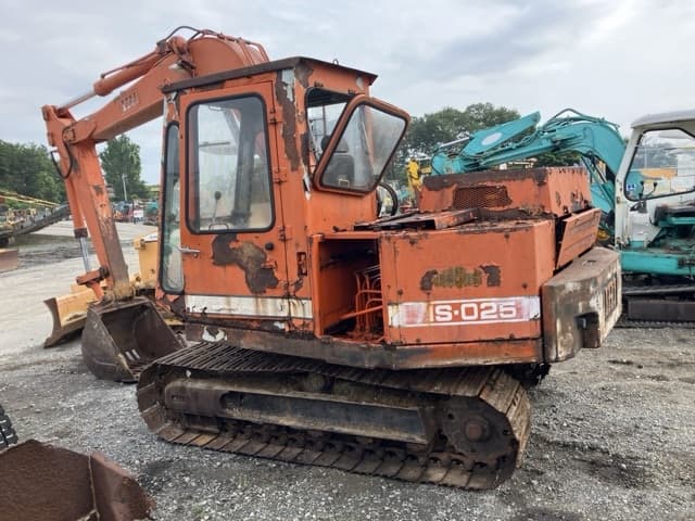 EXCAVATOR — Auction (lot 8451-817)