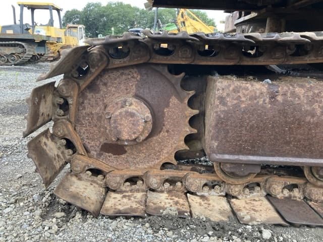 EXCAVATOR — Auction (lot 8451-819)