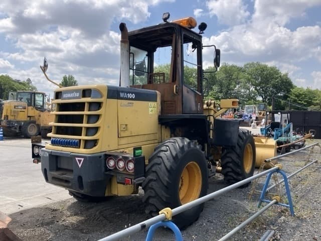 WHEEL LOADER — Auction (lot 8451-828)