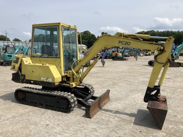MINI EXCAVATOR — Auction (lot 8451-83)