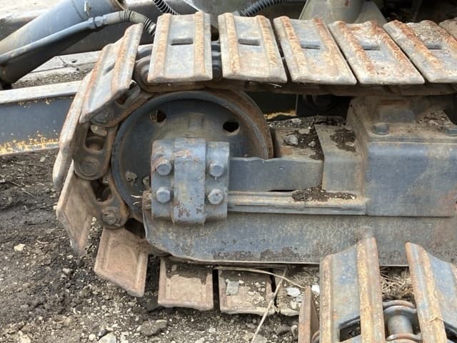 MINI EXCAVATOR — Auction (lot 8451-830)