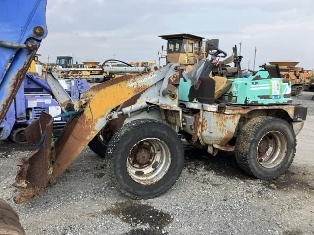 MINI WHEEL LOADER — Auction (lot 8451-831)