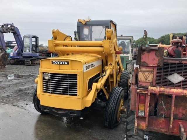 SHOVEL LOADER — Auction (lot 8451-832)