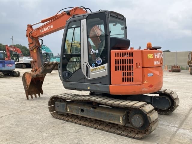 EXCAVATOR — Auction (lot 8451-84)