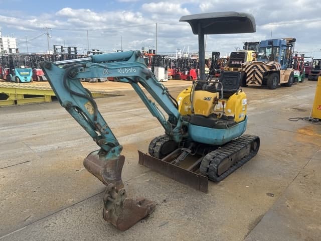 MINI EXCAVATOR — Auction (lot 8456-10001)