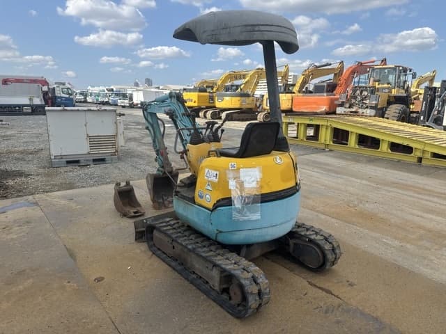 MINI EXCAVATOR — Auction (lot 8456-10001)