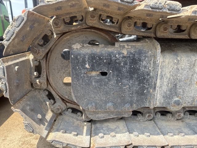 MINI EXCAVATOR — Auction (lot 8456-10002)
