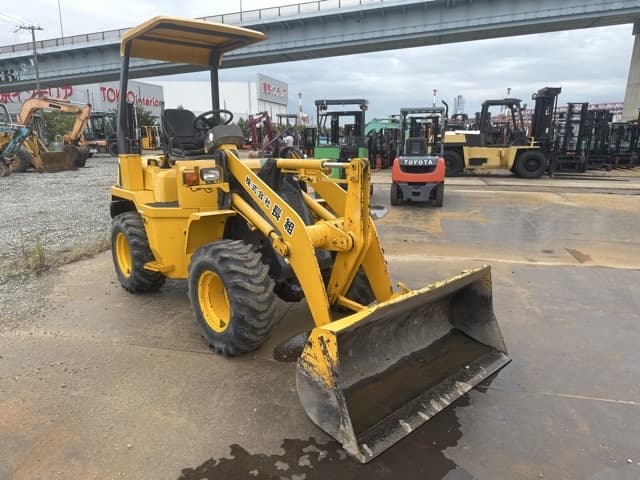 MINI WHEEL LOADER — Auction (lot 8456-10005)
