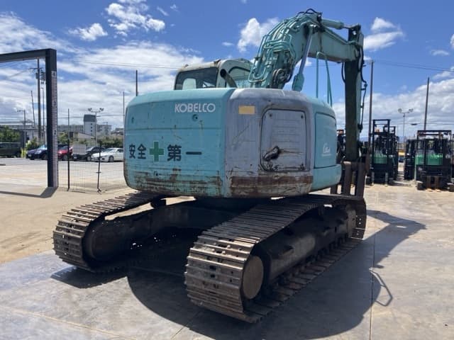 EXCAVATOR — Auction (lot 8456-10007)