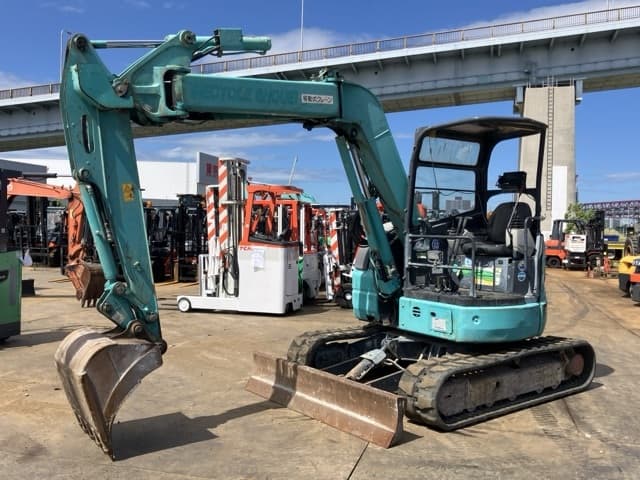 MINI EXCAVATOR — Auction (lot 8456-10009)
