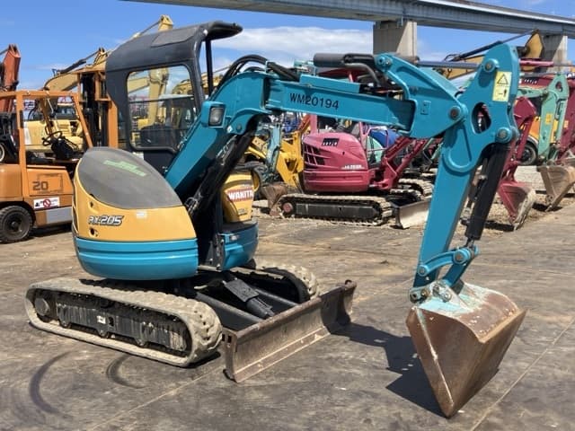 MINI EXCAVATOR — Auction (lot 8456-10010)