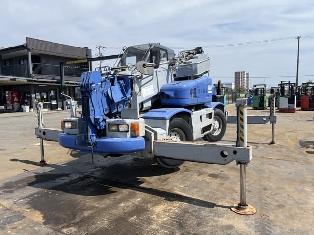 Rough Terrain Crane — Auction (lot 8456-10018)