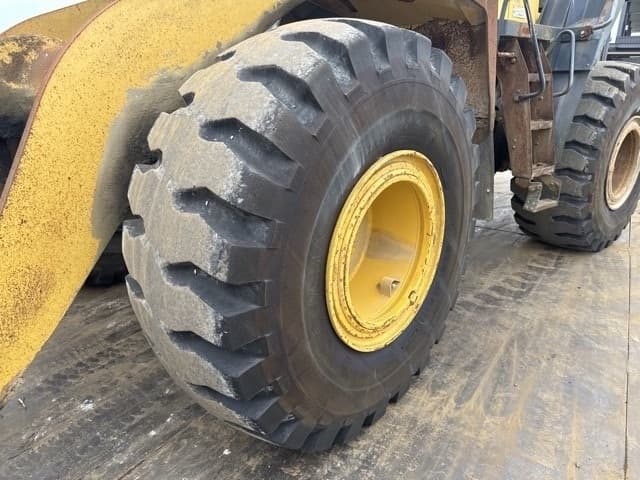 WHEEL LOADER — Auction (lot 8456-10020)