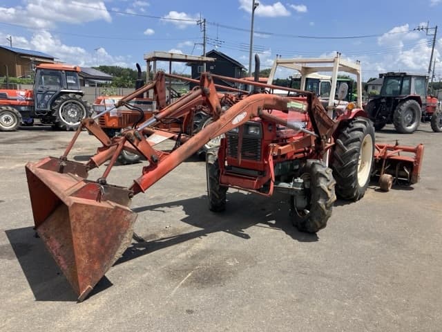 Tractor — Auction (lot 8456-1004)