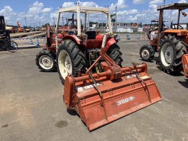 Tractor — Auction (lot 8456-1004)