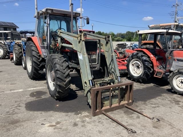 Tractor — Auction (lot 8456-1005)