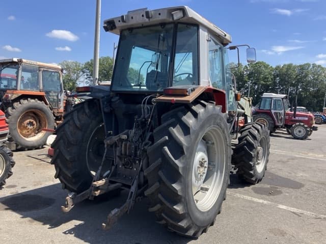 Tractor — Auction (lot 8456-1005)