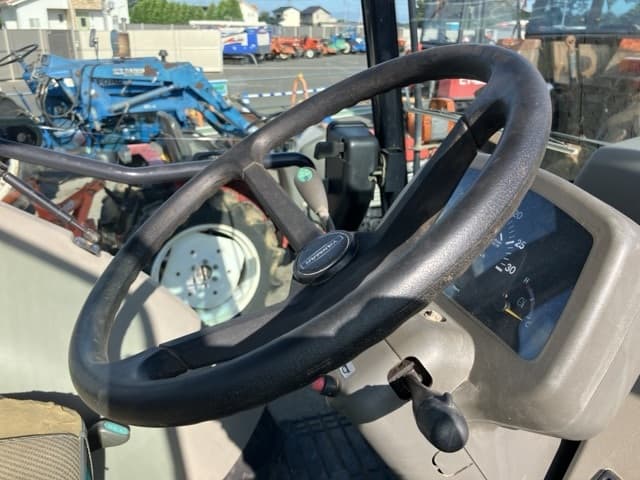 Tractor — Auction (lot 8456-1006)