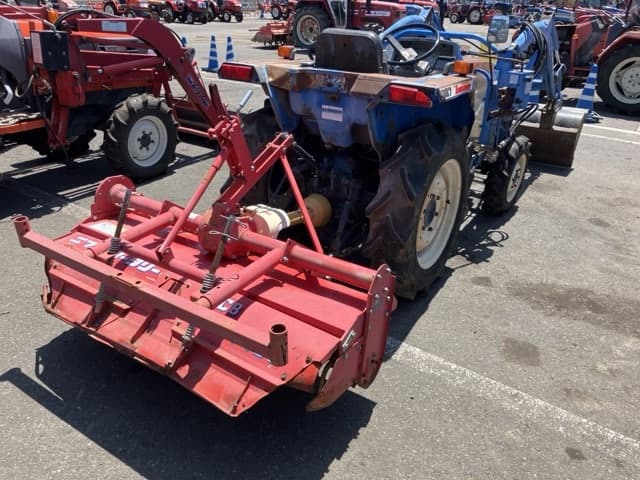 Tractor — Auction (lot 8456-1009)