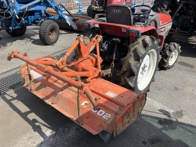 Tractor — Auction (lot 8456-1012)