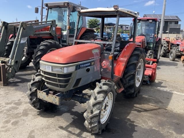 Tractor — Auction (lot 8456-1013)