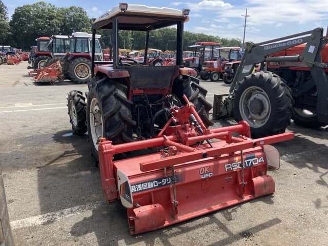 Tractor — Auction (lot 8456-1013)