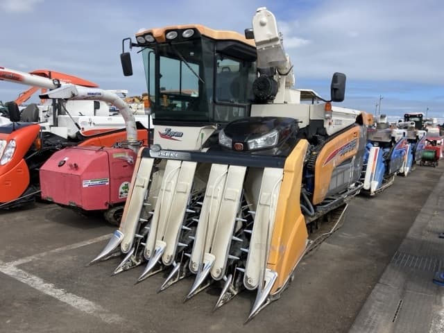 Combine — Auction (lot 8456-1019)