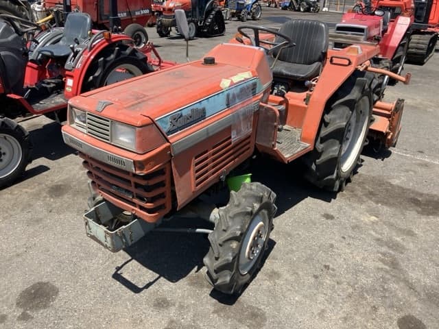 Tractor — Auction (lot 8456-1020)