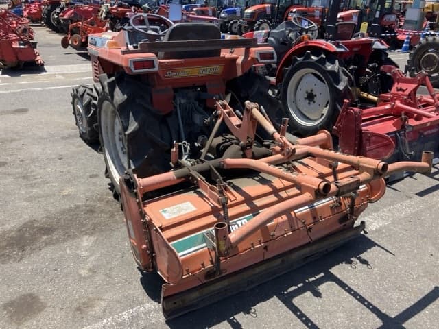 Tractor — Auction (lot 8456-1020)