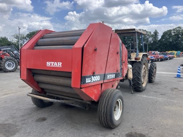 Tractor — Auction (lot 8456-1022)