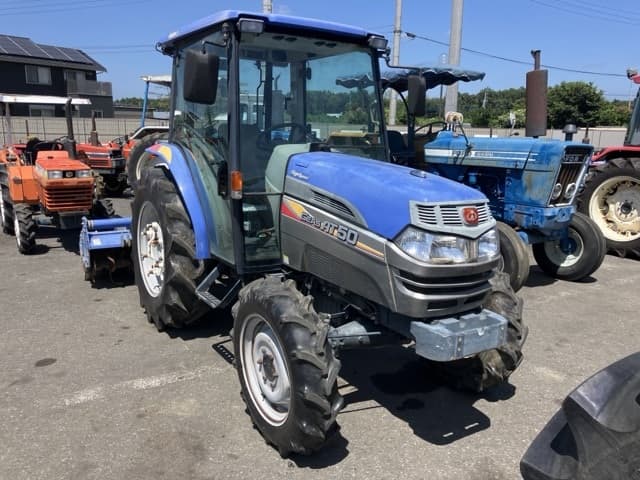 Tractor — Auction (lot 8456-1025)