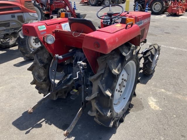 Tractor — Auction (lot 8456-1030)