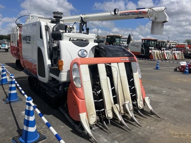 Combine — Auction (lot 8456-1037)