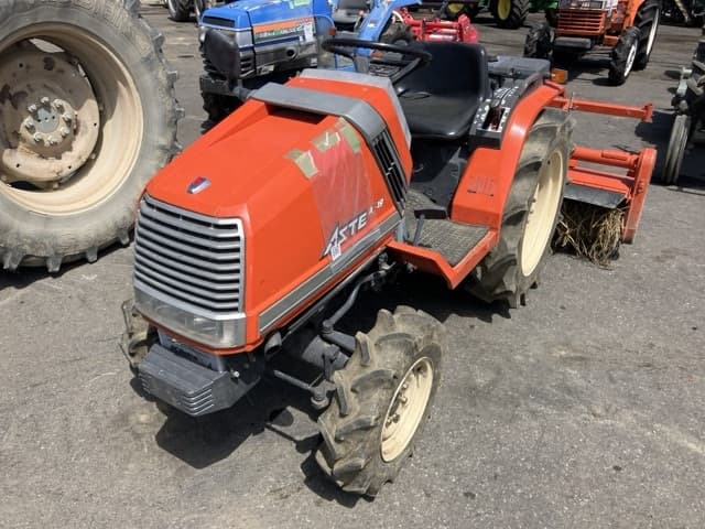 Tractor — Auction (lot 8456-1039)