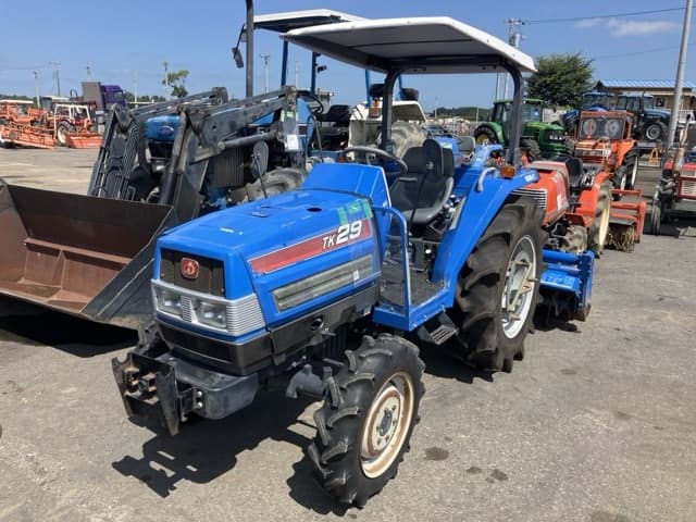 Tractor — Auction (lot 8456-1040)