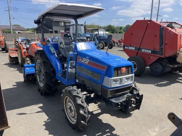 Tractor — Auction (lot 8456-1040)