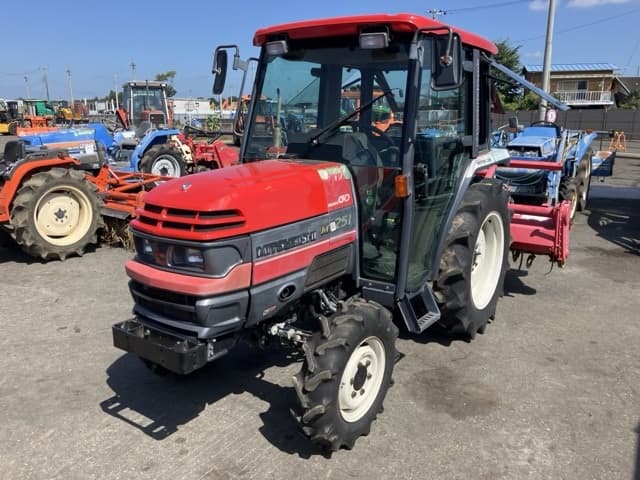 Tractor — Auction (lot 8456-1041)