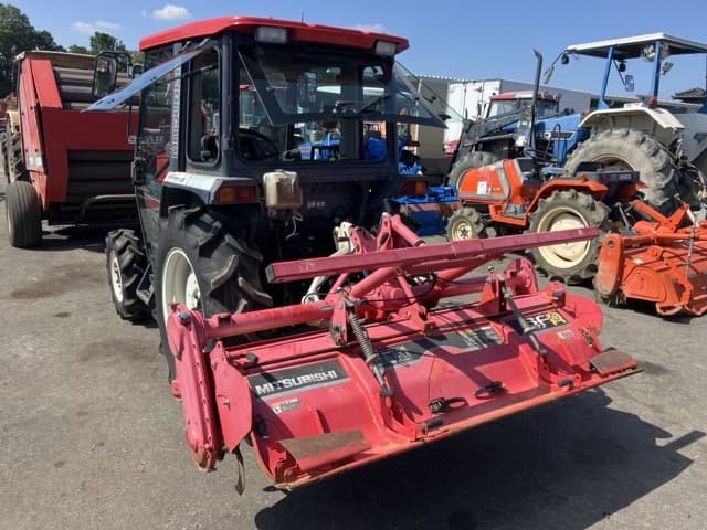 Tractor — Auction (lot 8456-1041)