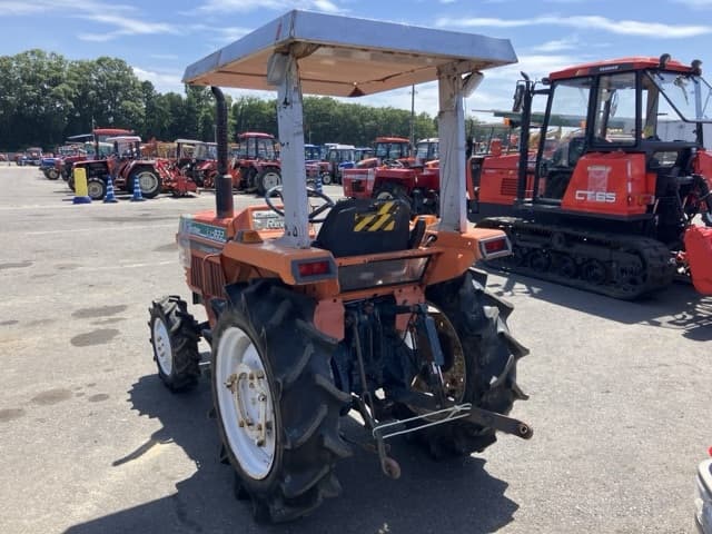 Tractor — Auction (lot 8456-1042)