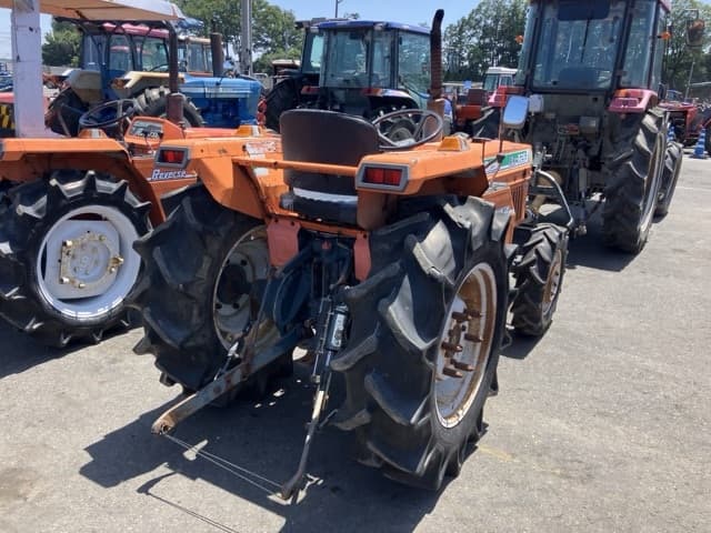 Tractor — Auction (lot 8456-1043)
