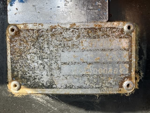 Tractor — Auction (lot 8456-1047)