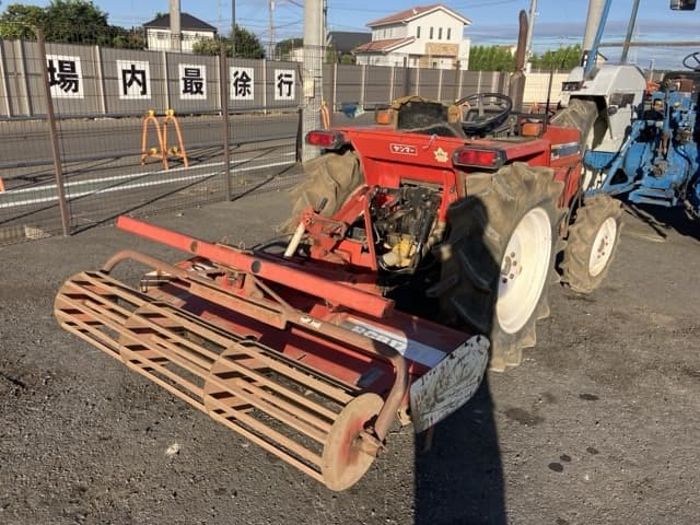 Tractor — Auction (lot 8456-1048)