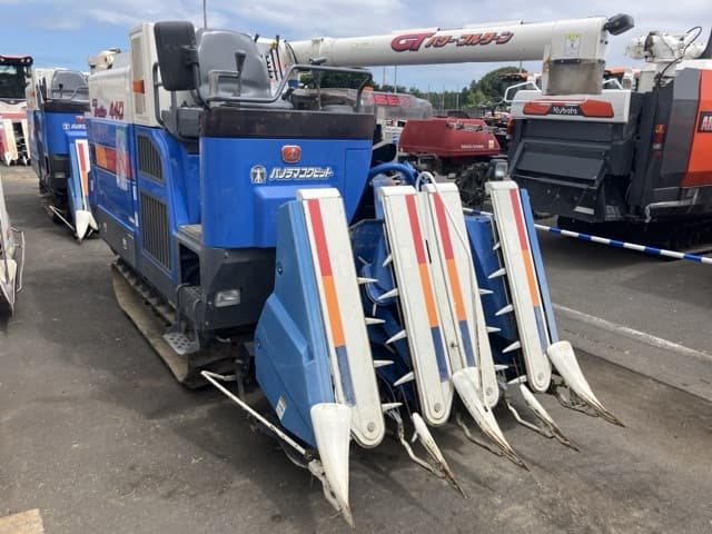 Combine — Auction (lot 8456-1049)