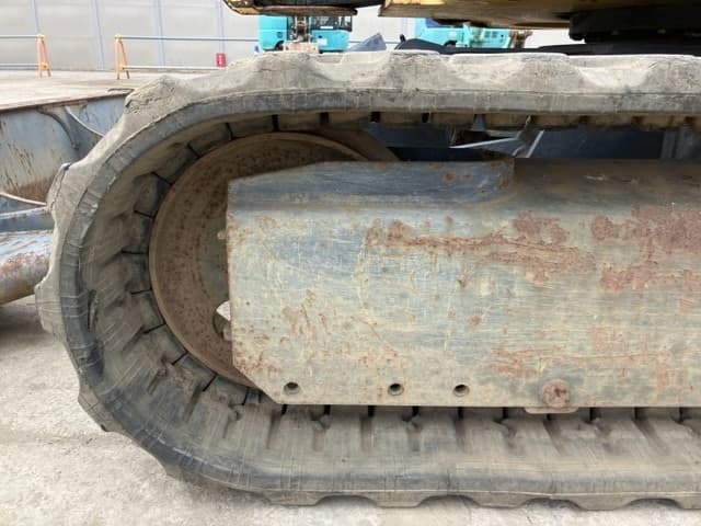 MINI EXCAVATOR — Auction (lot 8456-105)