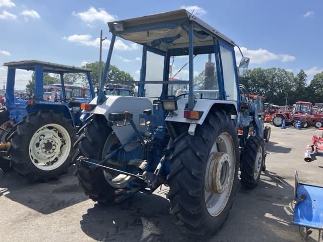 Tractor — Auction (lot 8456-1054)